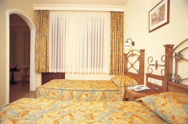 Amber-Rose Apart Hotel Алания Номер фото